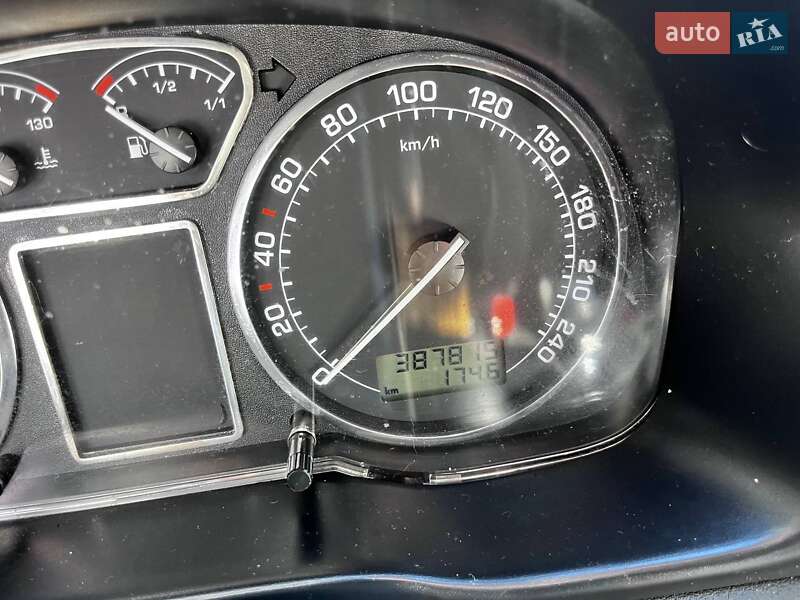 Ліфтбек Skoda Octavia 2006 в Львові