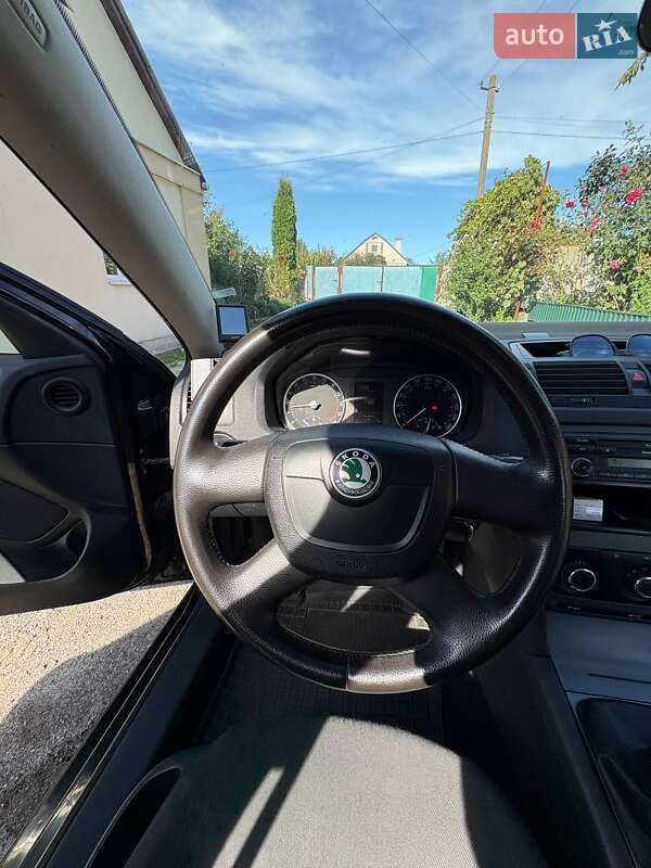 Универсал Skoda Octavia 2011 в Виннице