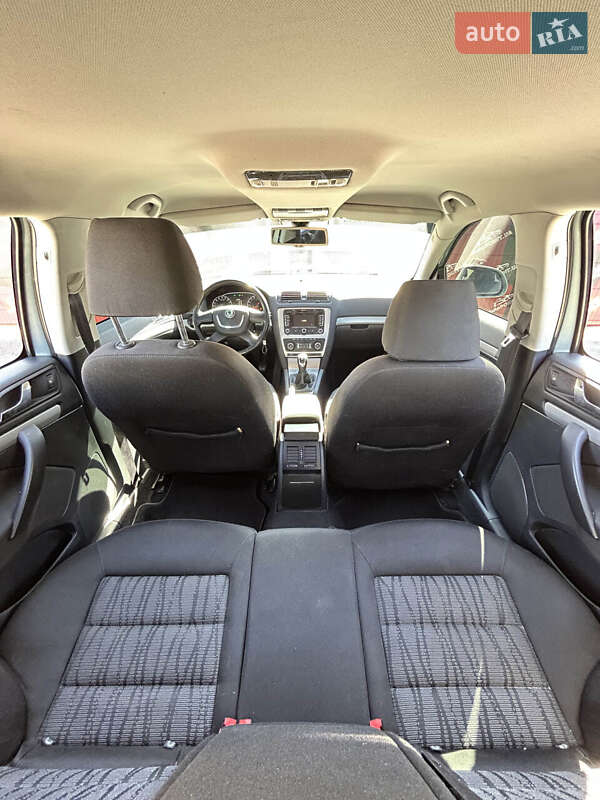Универсал Skoda Octavia 2010 в Сумах