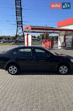 Лифтбек Skoda Octavia 2012 в 