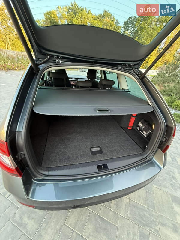 Универсал Skoda Octavia 2019 в Луцке