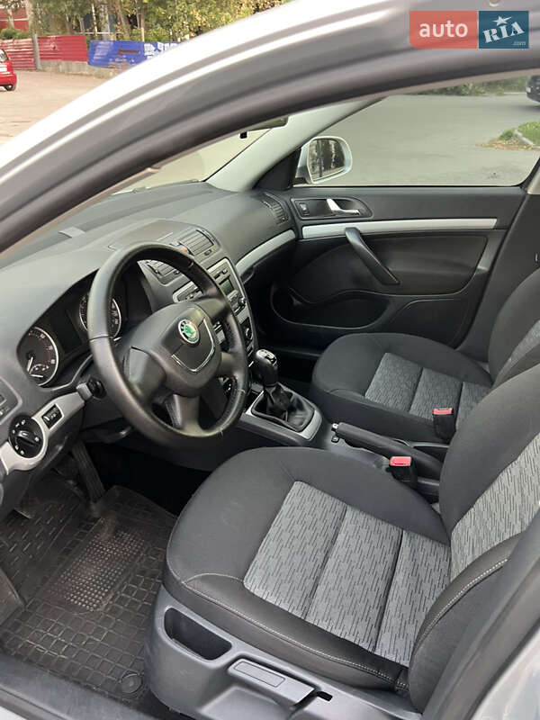 Ліфтбек Skoda Octavia 2012 в Полтаві