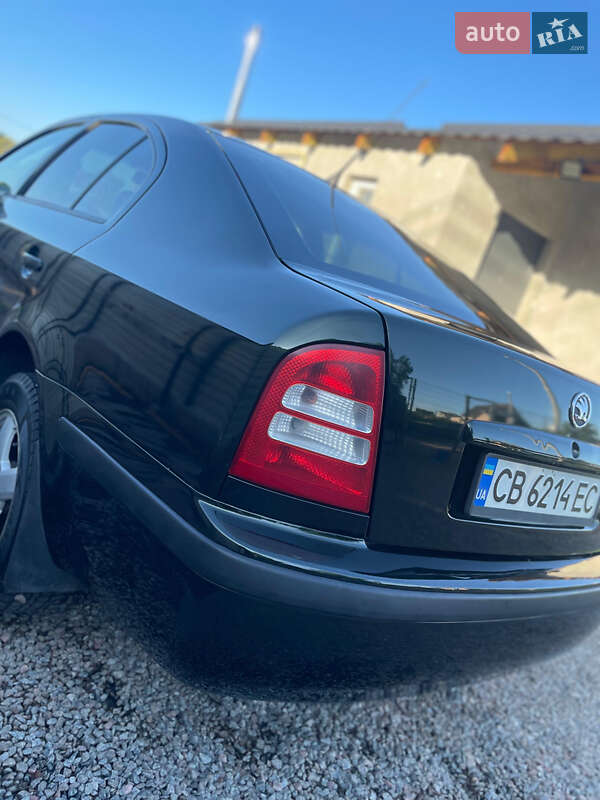 Лифтбек Skoda Octavia 2003 в Борисполе