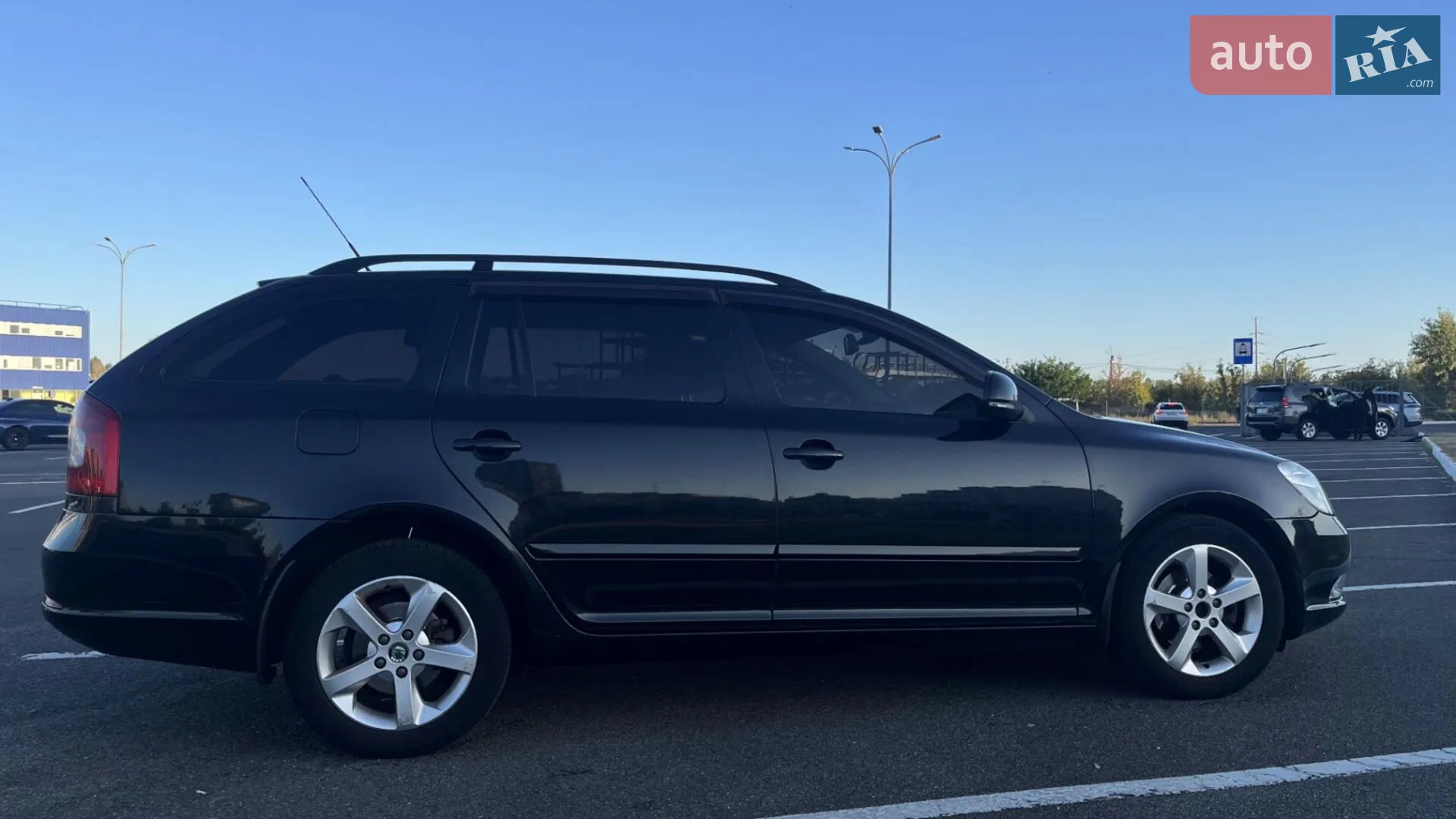 2010 Skoda Octavia - мініатюра 6