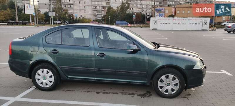 Лифтбек Skoda Octavia 2005 в Сумах
