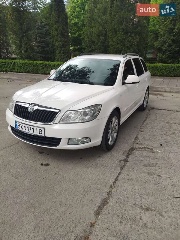 Универсал Skoda Octavia 2011 в Нетешине