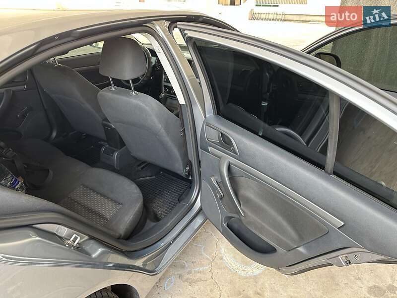 Ліфтбек Skoda Octavia 2012 в Мурованих Курилівцях фото 13 Ліфтбек Skoda Octavia 2012 в Мурованих Курилівцях