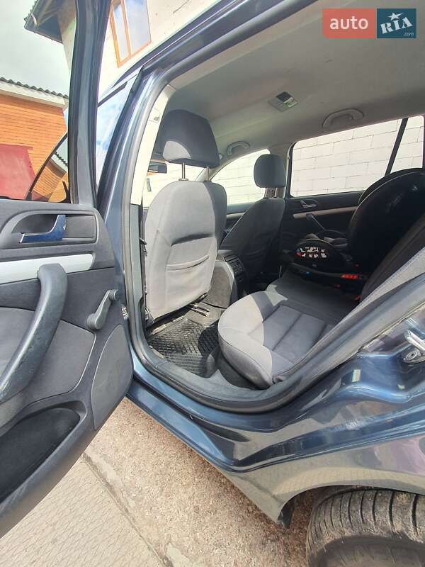 Универсал Skoda Octavia 2005 в Коростышеве