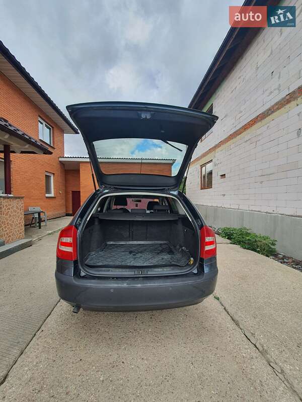 Универсал Skoda Octavia 2005 в Коростышеве