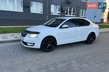 Лифтбек Skoda Octavia 2014 в Одессе