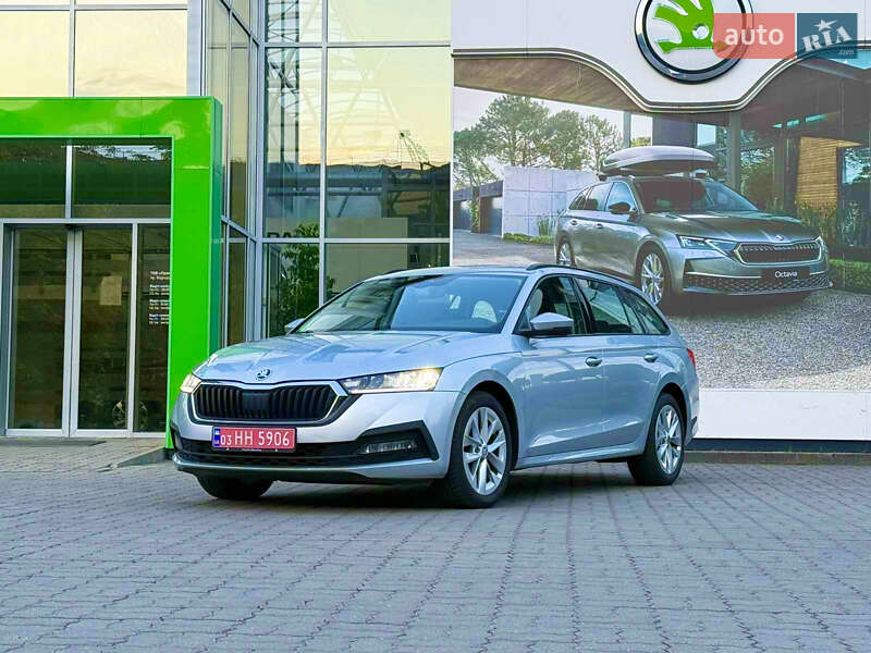 Универсал Skoda Octavia 2021 в Луцке