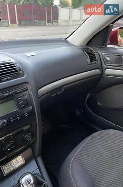 Лифтбек Skoda Octavia 2008 в 