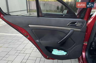 Лифтбек Skoda Octavia 2008 в 