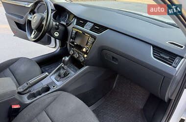 Универсал Skoda Octavia 2015 в 