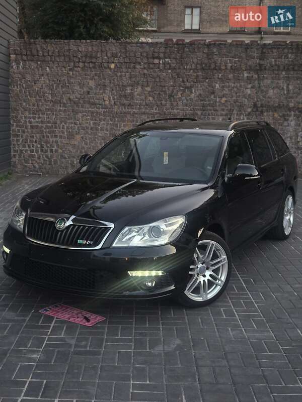 Универсал Skoda Octavia 2012 в Каменском