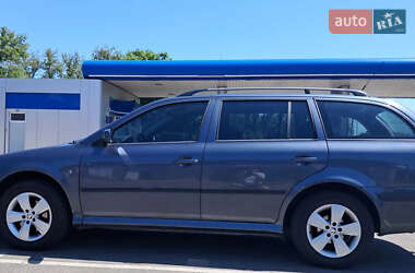 Універсал Skoda Octavia 2010 в Черкасах
