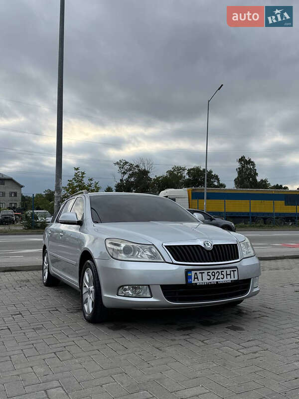 Универсал Skoda Octavia 2010 в Ивано-Франковске