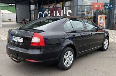 Лифтбек Skoda Octavia 2012 в 