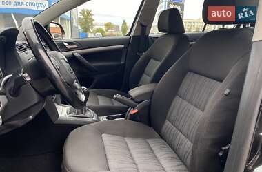 Лифтбек Skoda Octavia 2012 в 