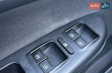 Лифтбек Skoda Octavia 2010 в 