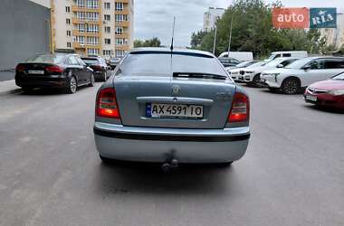 Лифтбек Skoda Octavia 2006 в 