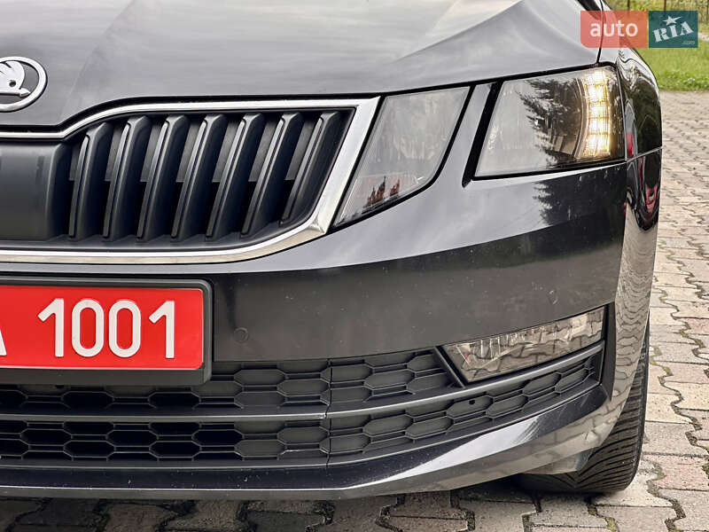 Лифтбек Skoda Octavia 2019 в Луцке