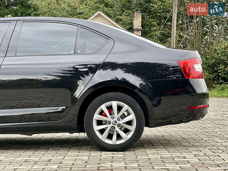 Лифтбек Skoda Octavia 2019 в Луцке