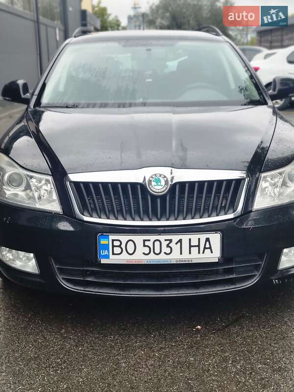Универсал Skoda Octavia 2011 в Збараже