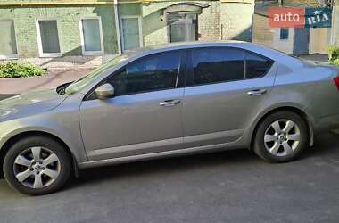 Лифтбек Skoda Octavia 2013 в 