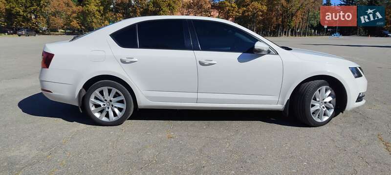 Ліфтбек Skoda Octavia 2018 в Лозовій