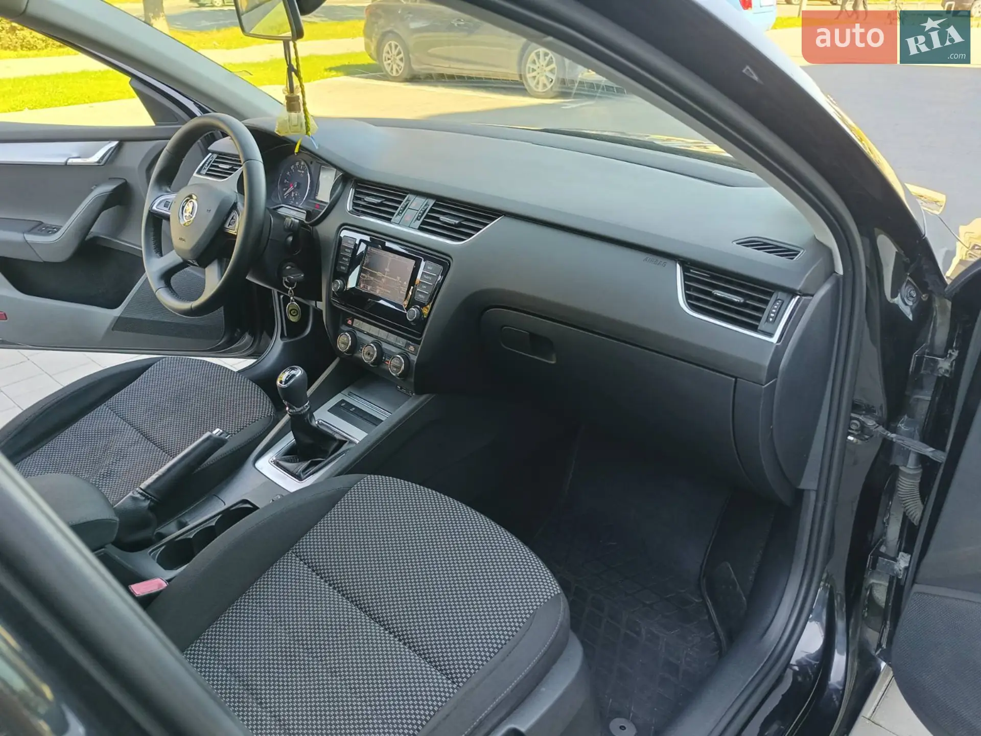 2014 Skoda Octavia - мініатюра 13