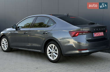 Лифтбек Skoda Octavia 2022 в 