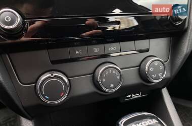 Лифтбек Skoda Octavia 2018 в 