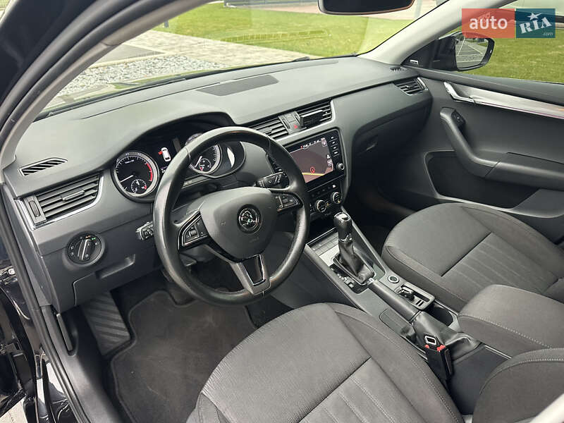 Универсал Skoda Octavia 2019 в Мукачево