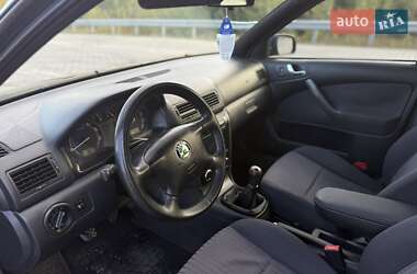 Универсал Skoda Octavia 2001 в 