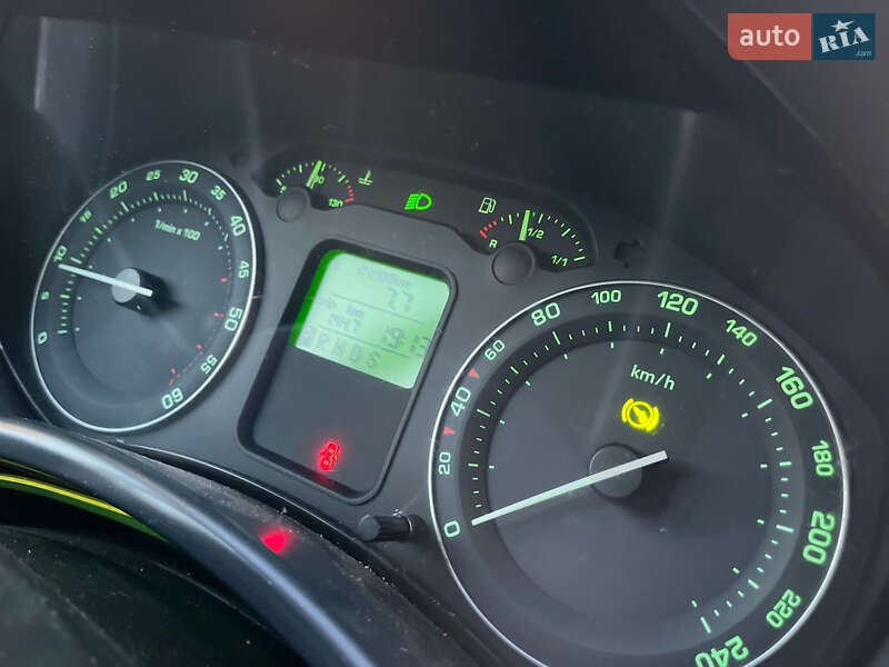 Лифтбек Skoda Octavia 2005 в Ужгороде