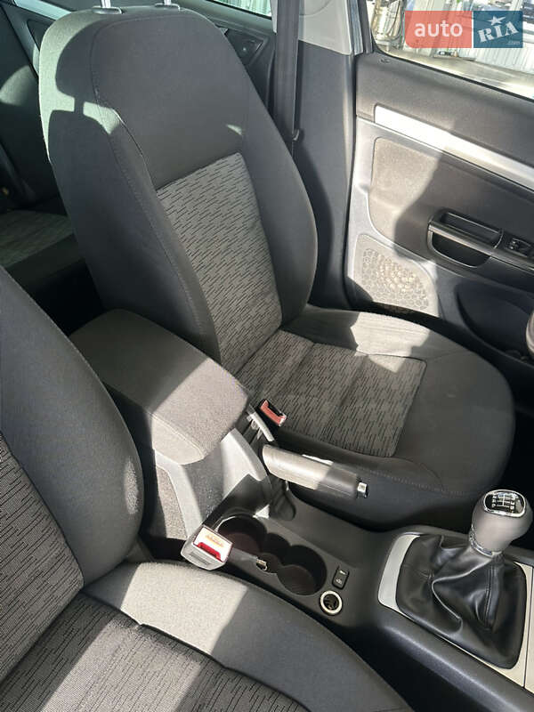 Универсал Skoda Octavia 2010 в Николаеве