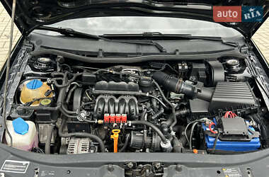 Лифтбек Skoda Octavia 2009 в 