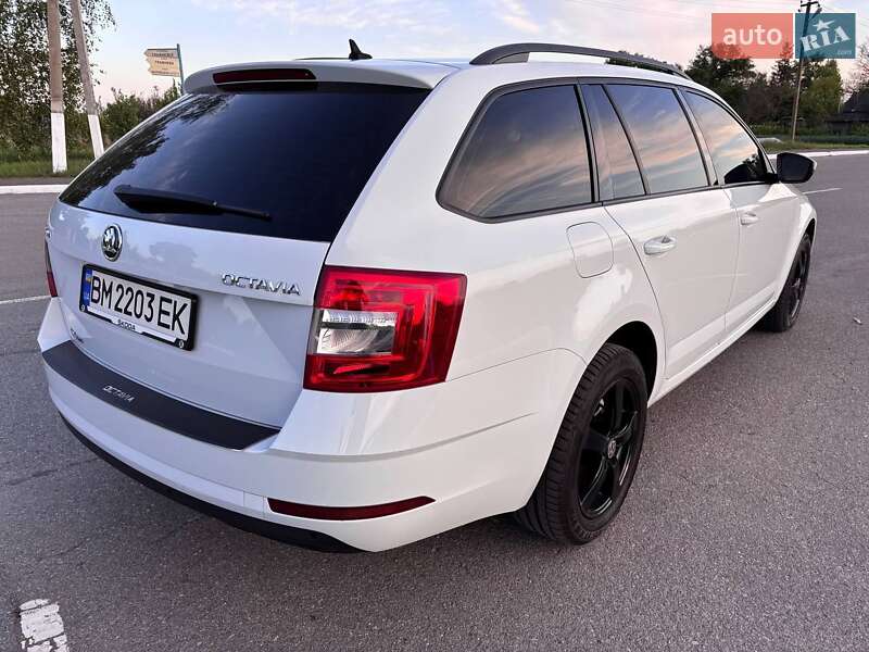 Універсал Skoda Octavia 2018 в Ромнах