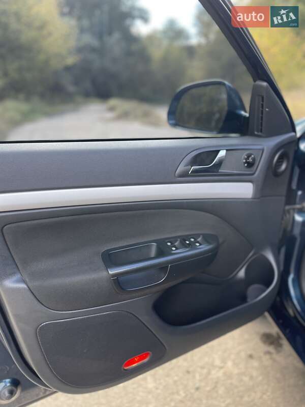 Универсал Skoda Octavia 2012 в Харькове фото 6 Универсал Skoda Octavia 2012 в Харькове