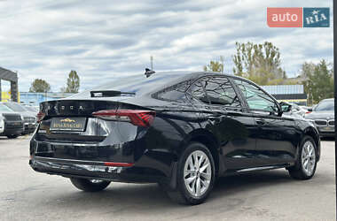 Ліфтбек Skoda Octavia 2023 в 