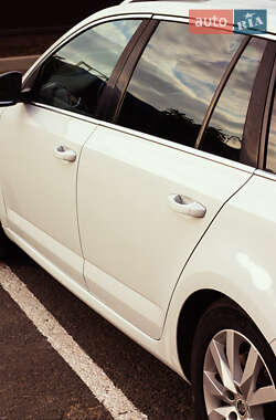 Универсал Skoda Octavia 2014 в 