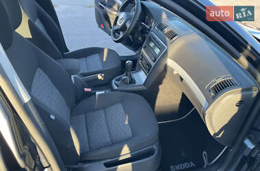 Лифтбек Skoda Octavia 2010 в 