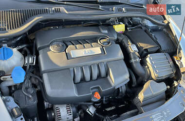 Лифтбек Skoda Octavia 2010 в 