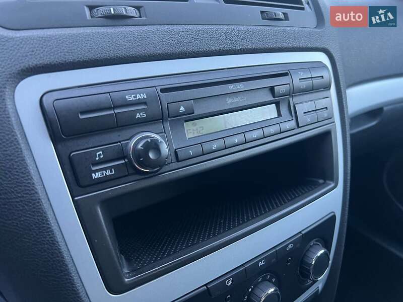 Універсал Skoda Octavia 2010 в Полтаві