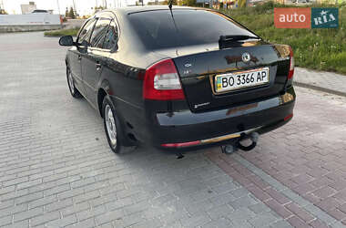 Ліфтбек Skoda Octavia 2010 в  фото 4 Ліфтбек Skoda Octavia 2010 в