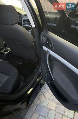 Ліфтбек Skoda Octavia 2010 в  фото 14 Ліфтбек Skoda Octavia 2010 в