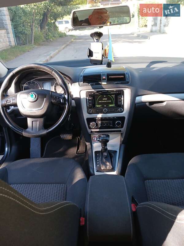 Универсал Skoda Octavia 2012 в Ровно