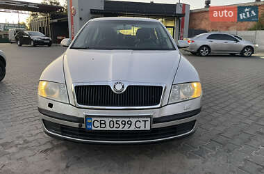 Ліфтбек Skoda Octavia 2004 в Чернігові