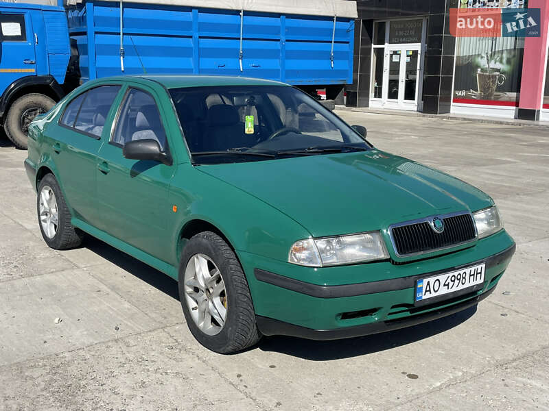 Skoda Octavia 1999